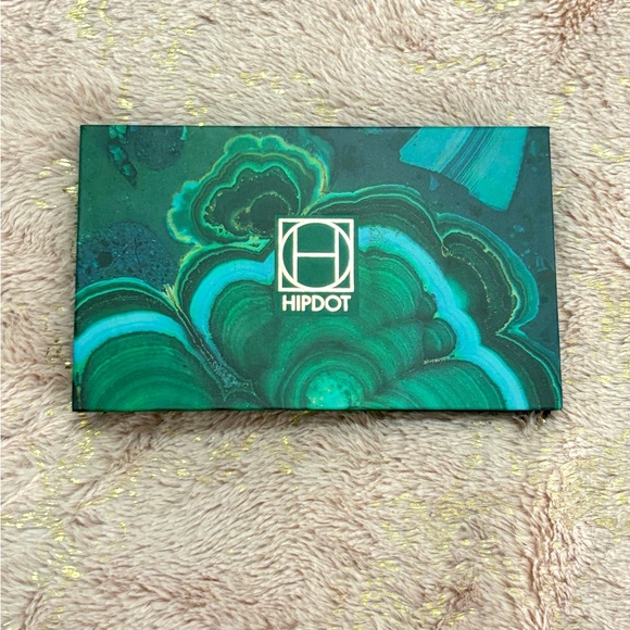 HIPDOT CENOTE PRESSED EYESHADOW PALETTE - Picture 2 of 4